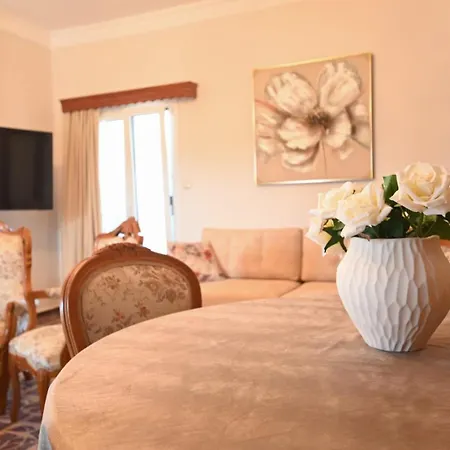 Appartement Evis' House