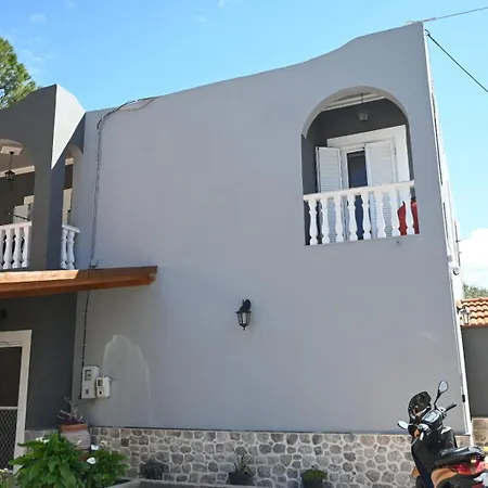 Evis' House Appartement Khoríon