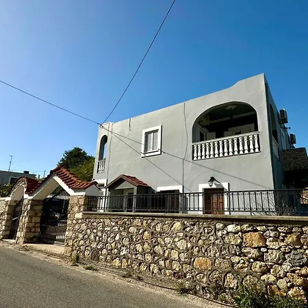 Evis' House Khoríon